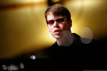 Незрячий пианист из Пионерского занял второе место в конкурсе «Молодые дарования России»