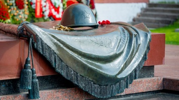 В России отмечается День Неизвестного Солдата