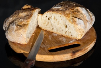 Медики рассказали, когда хлеб может стать опасным для здоровья
