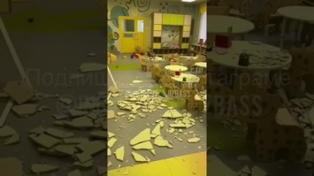 Потолок обрушился в новом кемеровском детском саду