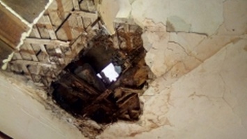 В Барнауле расследуют дело о ремонте дома, который подлежит сносу