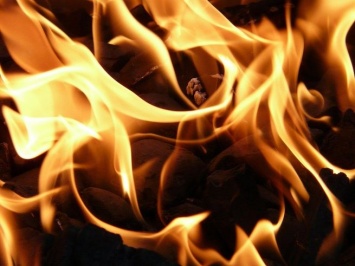 Газовщик тушил устроенный им пожар с помощью борща в Сахалинской области