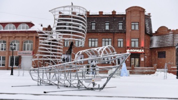 Барнаул продолжает готовиться к Новому году