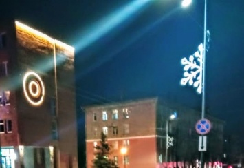 Праздничная иллюминация из 900 световых консолей озарит Петрозаводск к Новому году