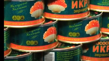 В Белгороде нашли красную икру с запахом селедки
