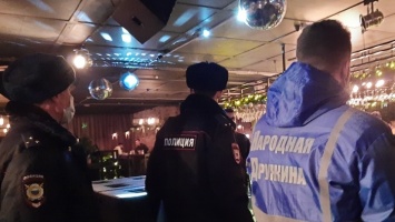 Кальянную в Барнауле уличили в незаконной работе после 23:00
