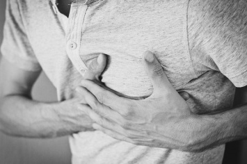 Ученые из Англии обнаружили связь депрессии с болезнями сердца