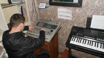 Берегись, Бутырка: осужденные алтайской колонии готовят первый музыкальный альбом в новой студии звукозаписи