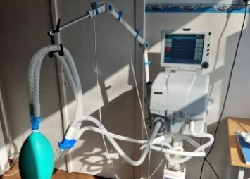 Десять кислородных концентраторов передали в больницу Благовещенска