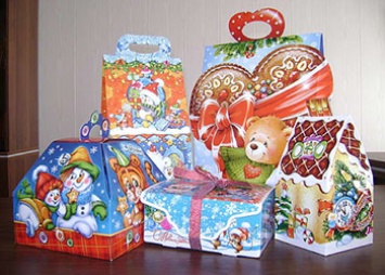 Почти две тонны подарков от Деда Мороза раздадут в Белогорске