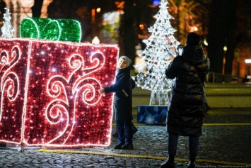 Жители России назвали самый желанный подарок на Новый год