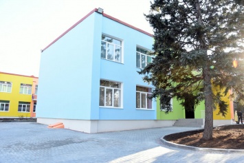 В Симферополе открыли после капремонта детский сад "Незабудка"