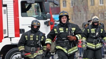 Пожар произошел в барнаульской девятиэтажке: спасено 25 человек