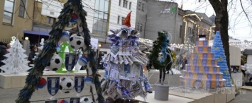 Елки с новогодней ярмарки в Калуге отправятся в музей