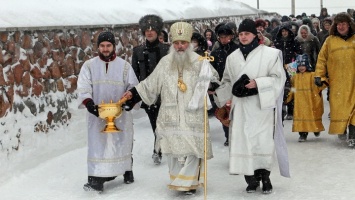 Крестный ход пройдет 19 января по двум маршрутам в Барнауле