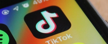 Роскомнадзор потребовал от VK и TikTok удалять призывы к участию в митингах