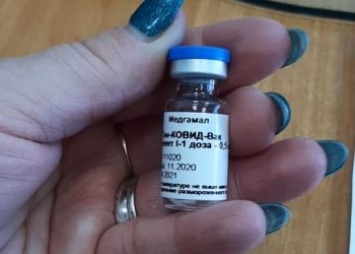 Массовая вакцинация педагогов идет в Приамурье