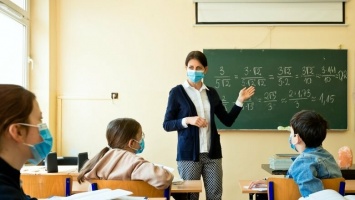 В Симферополе заболели 60 учителей и воспитателей