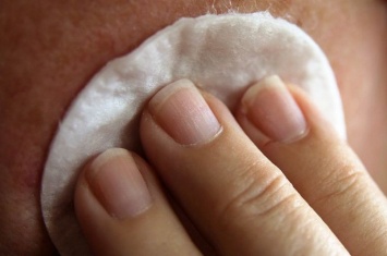 Российский дерматолог предупредил о проблемах с кожей у переболевших коронавирусом